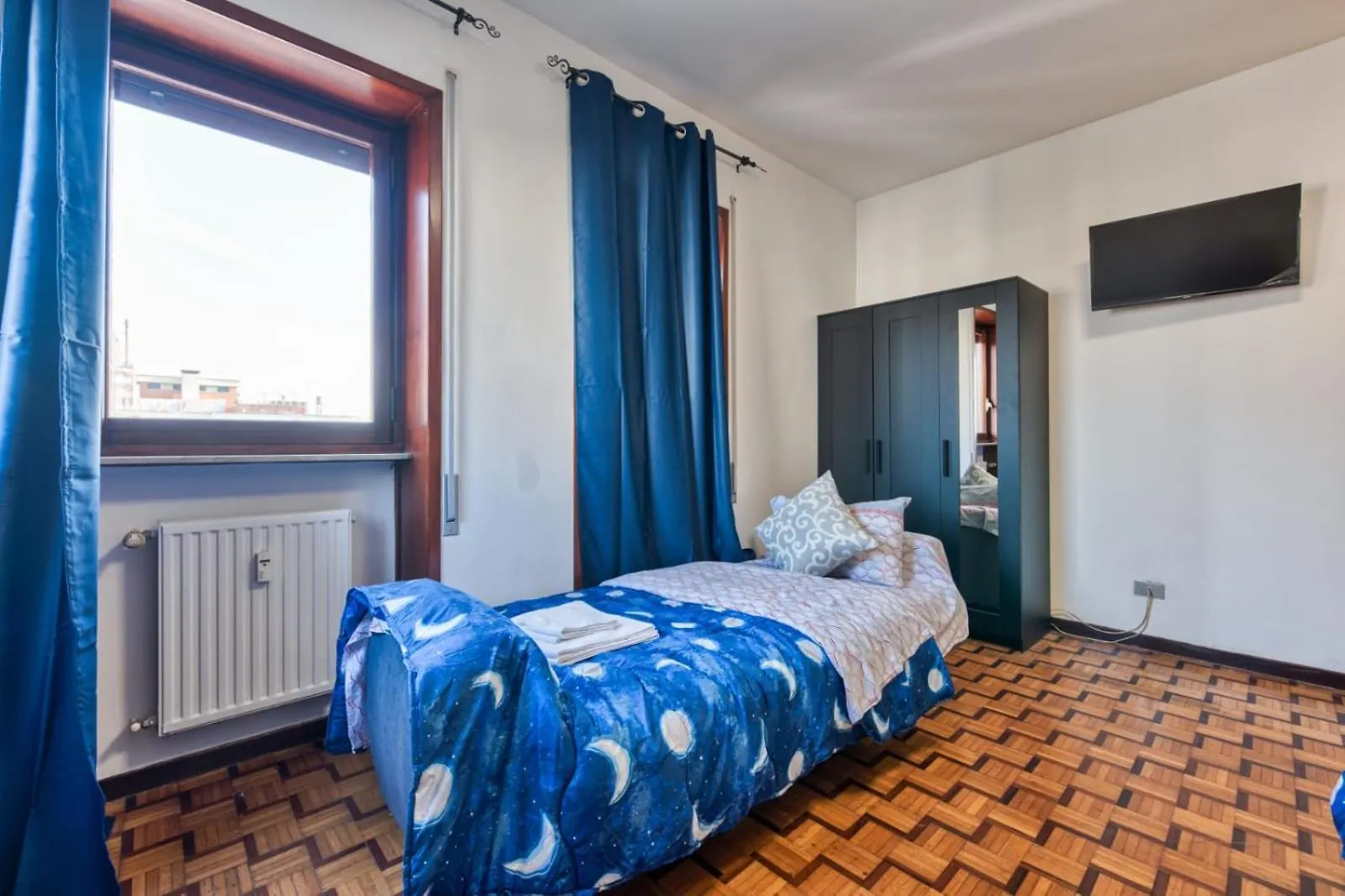 招待所 Easy Downtown Inn - Private Room With Shared Bathroom 威尼斯