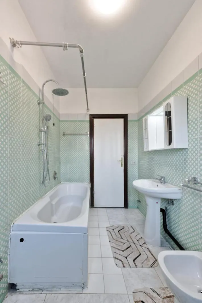 Easy Downtown Inn - Private Room With Shared Bathroom 威尼斯 0*,  意大利