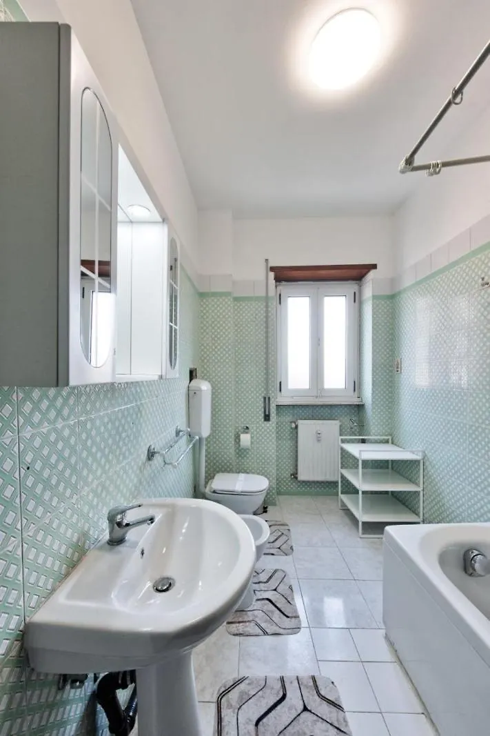 Easy Downtown Inn - Private Room With Shared Bathroom 威尼斯 意大利